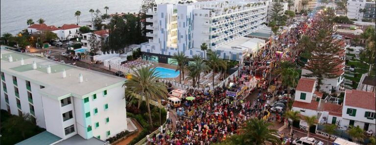 Polémica en el Carnaval de Maspalomas por la exclusión de 25 carrozas