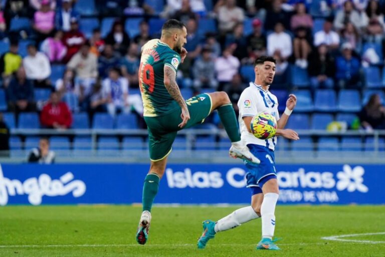 0-1. El Eibar logra el máximo rédito de su único tiro a puerta ante el Tenerife