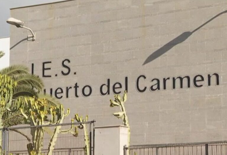 Solicitan un Aula Enclave para un instituto de Lanzarote