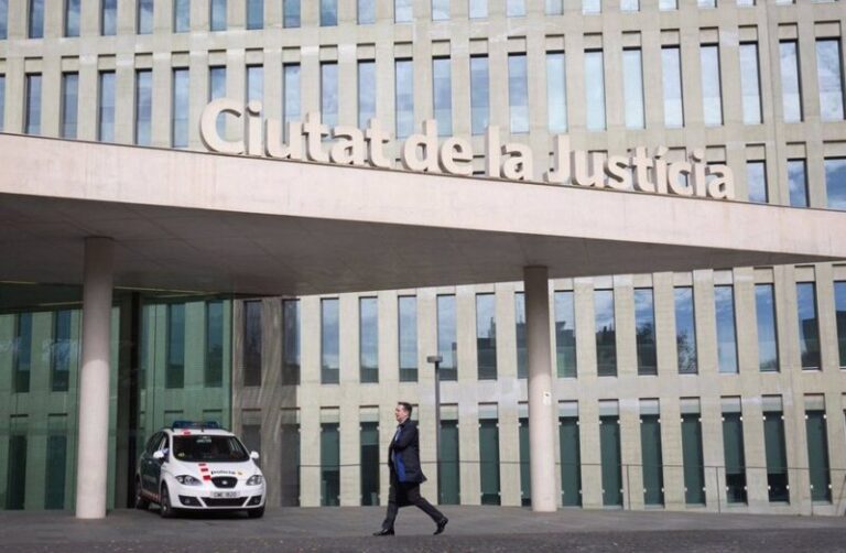 Admitida a trámite la denuncia de la Fiscalía contra el Barça por el ‘caso Negreira’