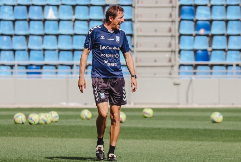 Ramis prevé un partido «diferente» al del derbi ante el Alavés