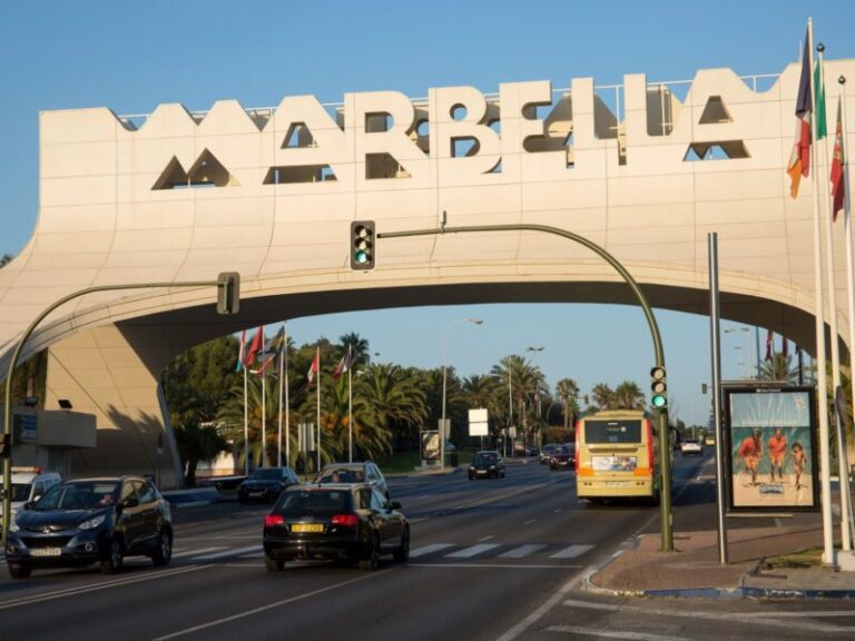 Quince personas son detenidas por secuestrar y torturar a cuatro hombres