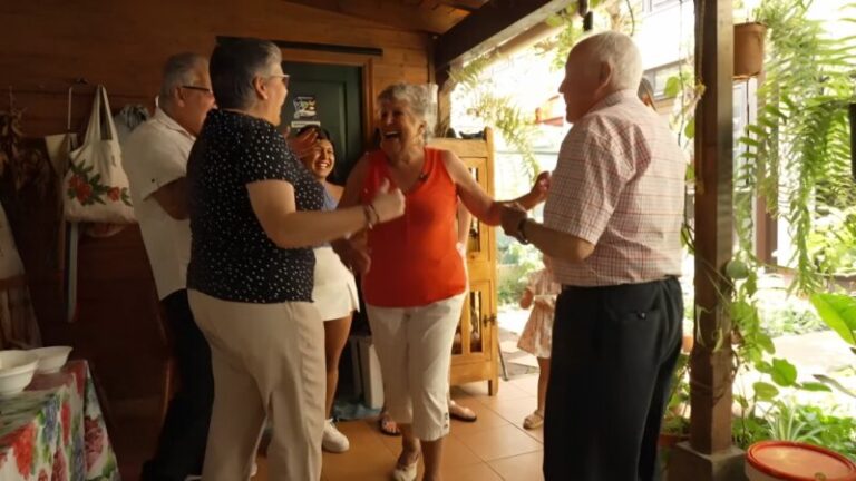 ‘Noveleros’ dedica el programa del martes a todas las madres con ‘Madre Mía’