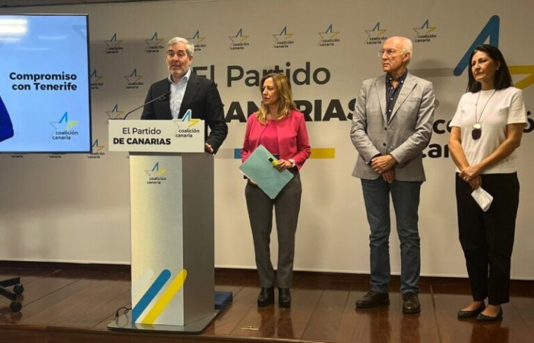 Clavijo asegura que el PSOE «ha incrementado los problemas en Sanidad pese a tener más fondos»