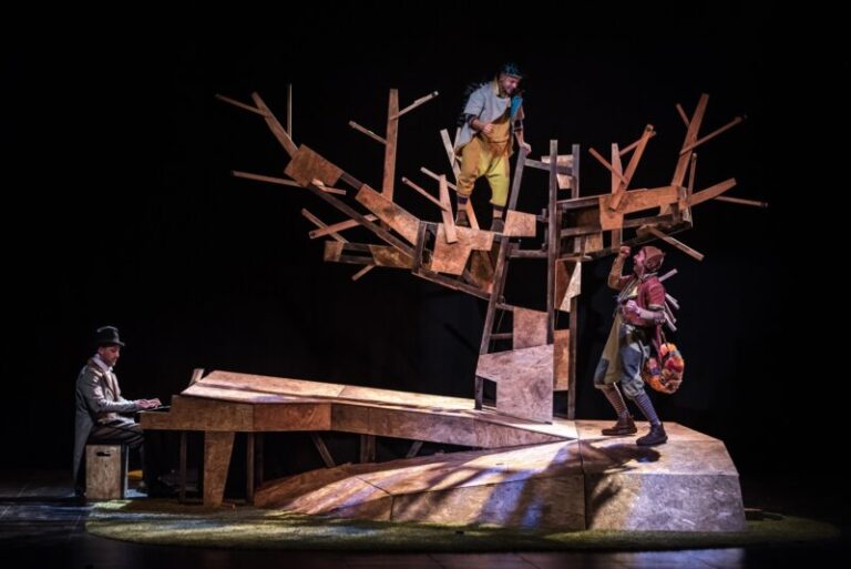 ‘La fábula de la ardilla’, una función familiar en el Teatro Cuyás, Gran Canaria