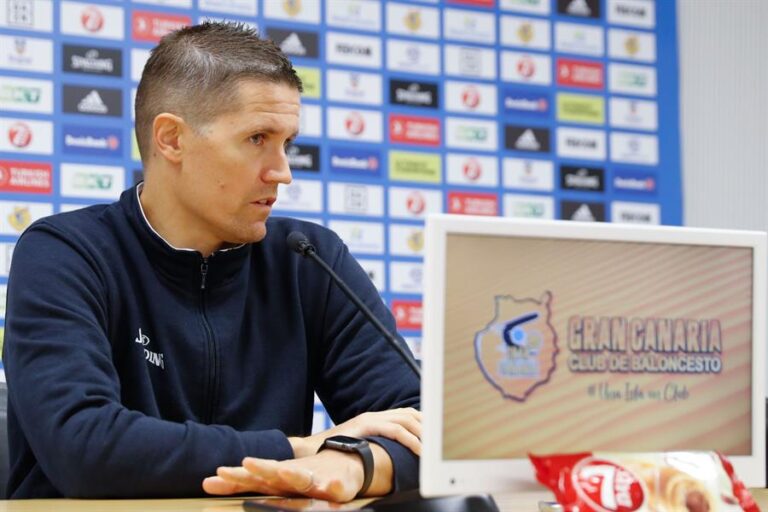 Lakovic espera que el Barça haga un juego diversificado «más allá de Mirotic»