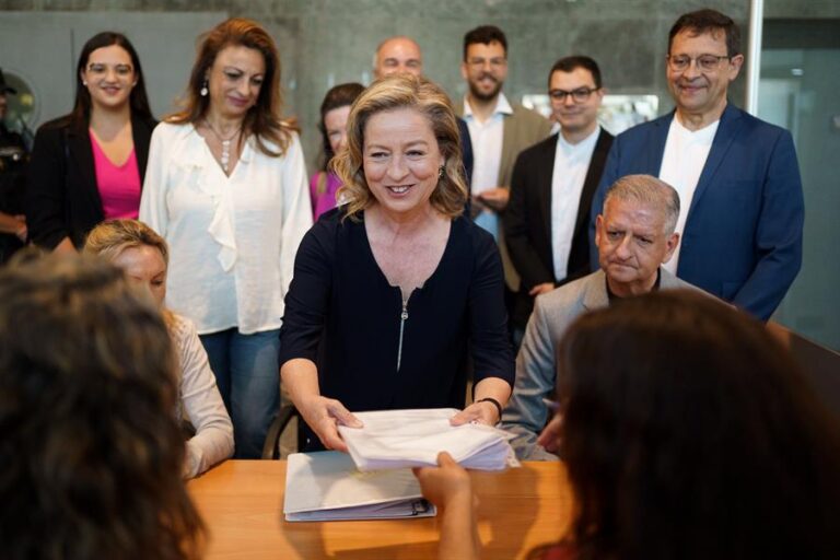 CC quiere acordar con las pymes una mejora de la productividad y los sueldos