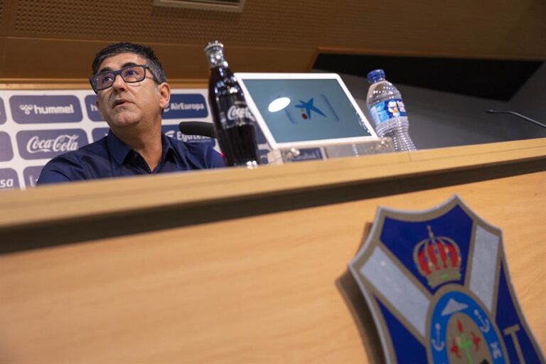 El CD Tenerife quiere un nuevo entrenador que no sea un cambio radical respecto a Ramis