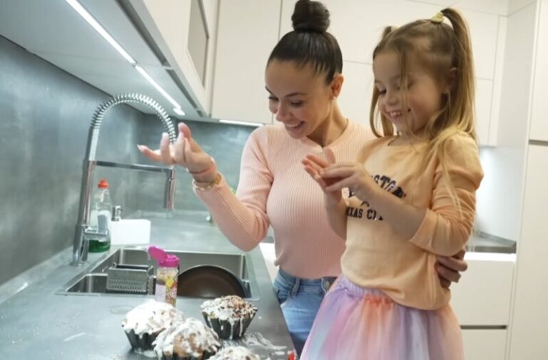 ‘Noveleros’ endulza la noche del martes con ‘¿Qué hay de postre?’