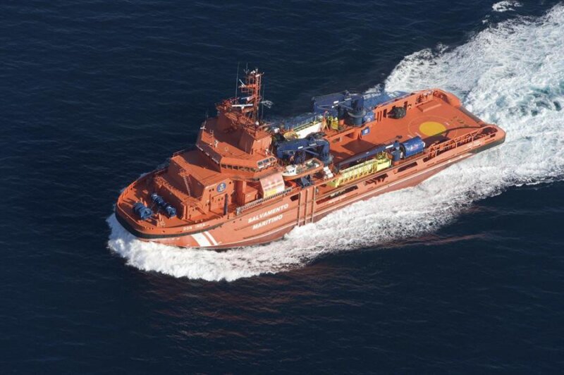 Quinto día de búsqueda del marinero del Vilaboa, a la espera de un segundo robot