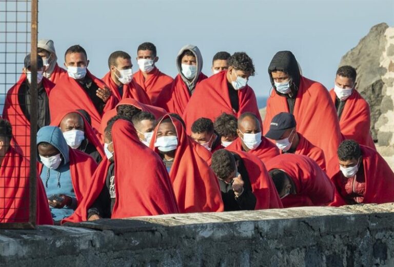 Llegan 257 personas a las costas de Canarias durante este jueves