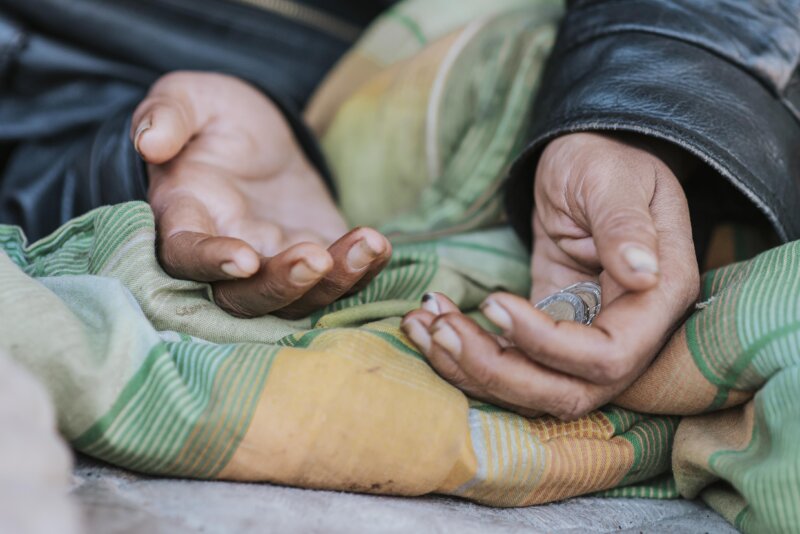 Una persona en situación de pobreza / Archivo