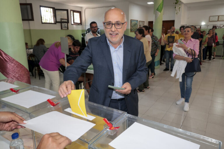28M | Román Rodríguez achaca la pérdida del escaño de la lista regional a «la política de bloques»