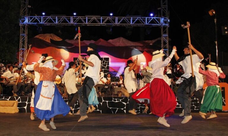 RTVC recorre las ocho islas para celebrar el Día de Canarias