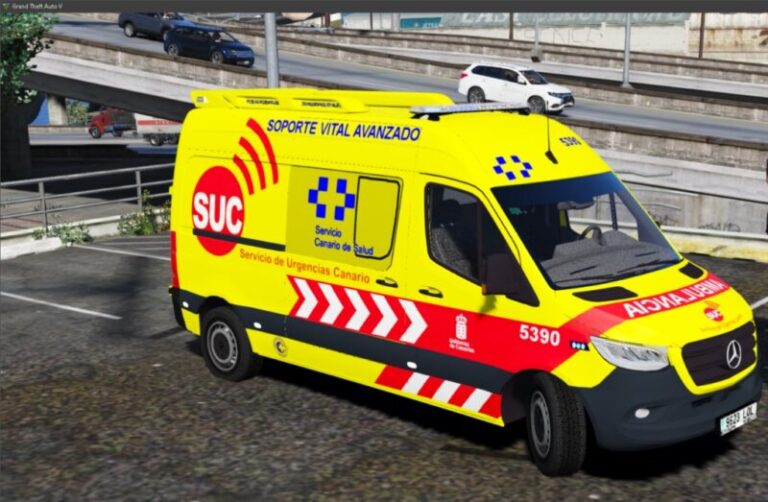 Heridas dos personas tras la colisión entre un turismo y un quad en el sur de Tenerife