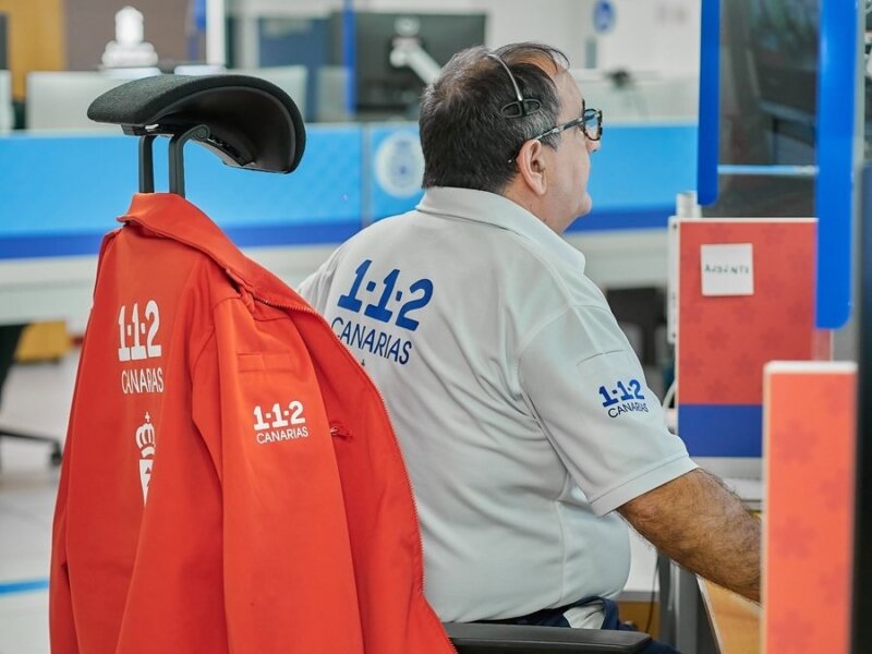 Herido un hombre al quedar atrapado tras el vuelco de un vehículo en Tenerife