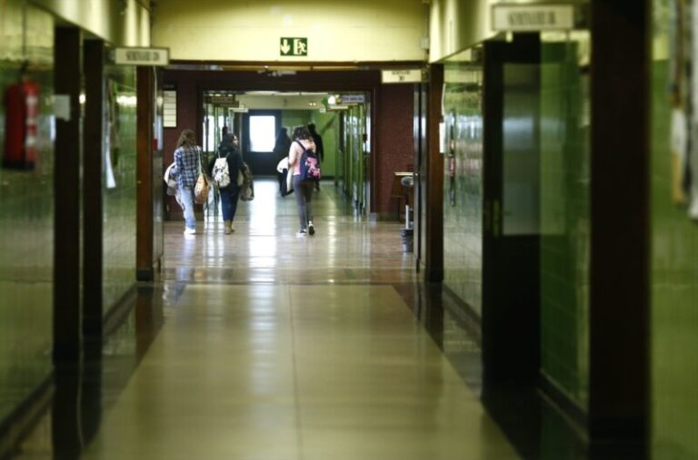 El 30 % de los jóvenes tiene una opinión mala o regular de la Universidad