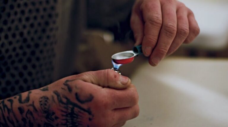 Televisión Canaria emite el documental “Viaje de diez dólares: La crisis del fentanilo”