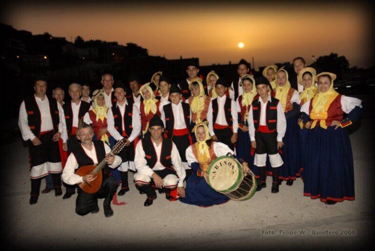 El Grupo Folclórico de Sabinosa cumple su 92 aniversario