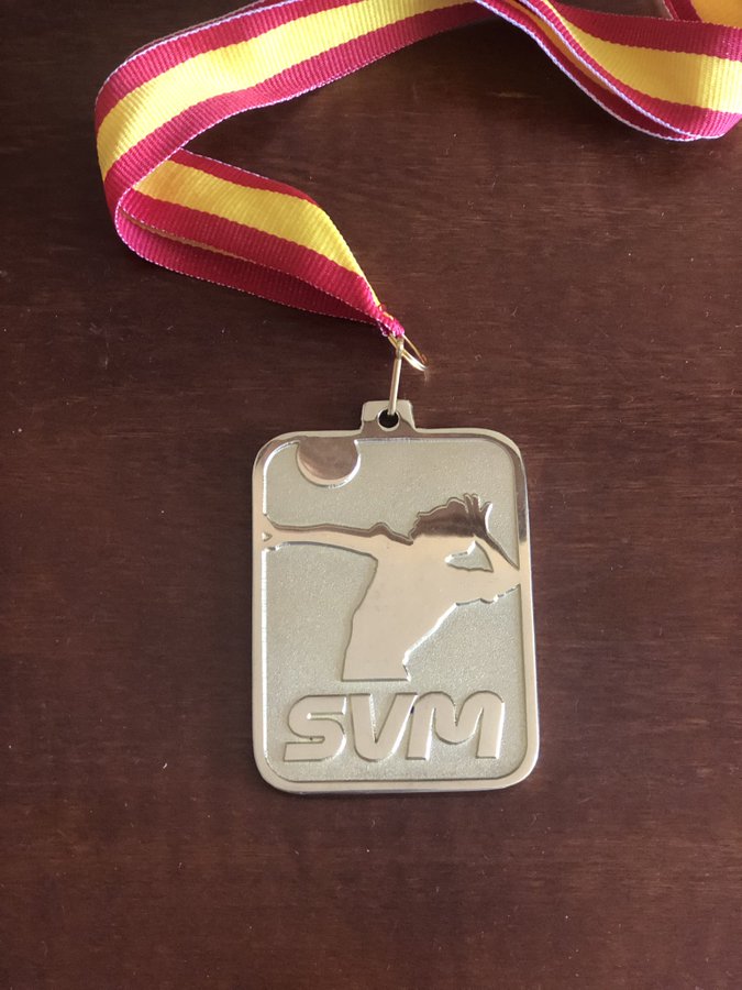 Las campeonas de la Liga Iberdrola recibieron las medallas de la liga masculina