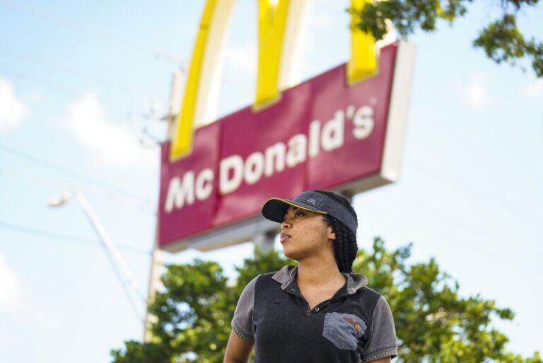 EEUU multa a McDonald’s por tener a más de 300 menores trabajando ilegalmente, incluidos dos niños de 10 años