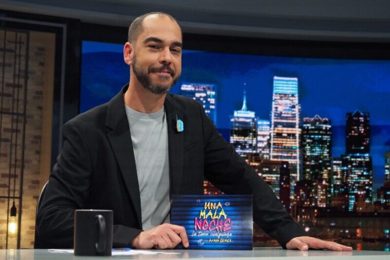 Aarón Gómez recibe a Satomi Morimoto y a Mariam Hernández en ‘Una mala noche’