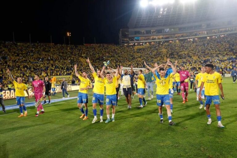 La UD Las Palmas ofrecerá su ascenso a la Virgen del Pino este lunes en Teror