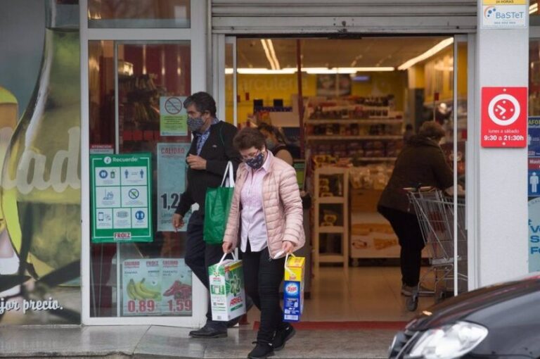 Solo un 12,75% de las familias canarias ha mejorado su situación económica