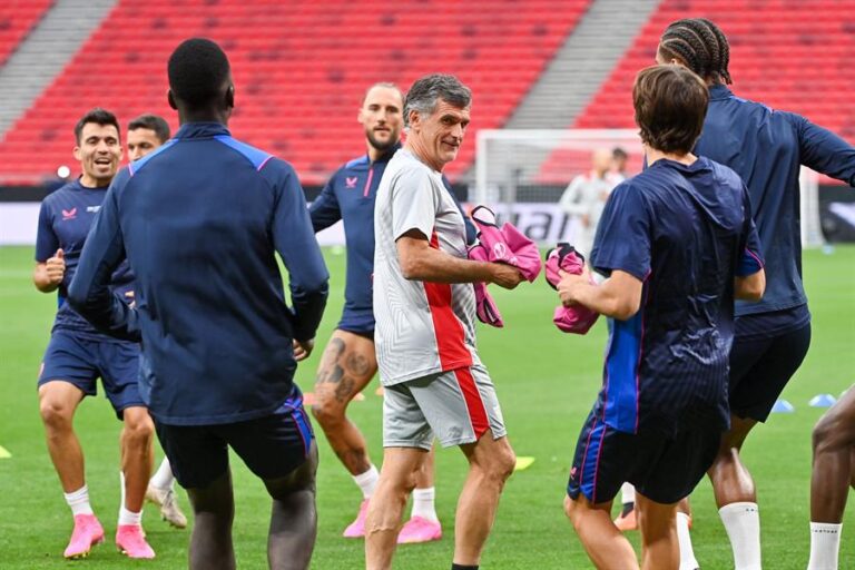 Sevilla y Roma persiguen la gloria en la Liga Europa