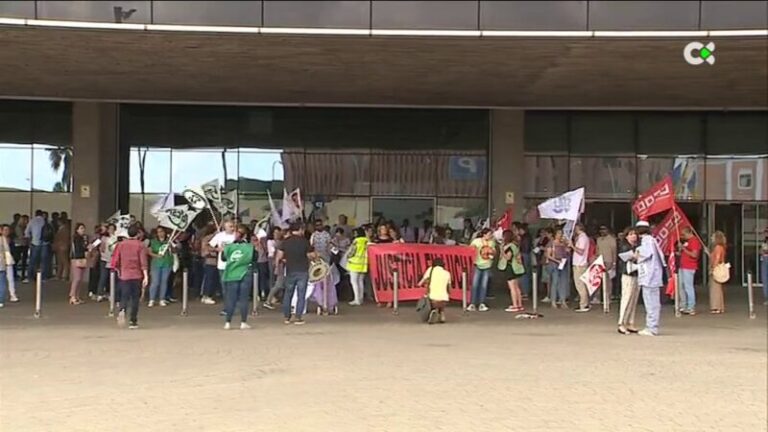 Los funcionarios de Justicia convocan siete nuevas jornadas de paro