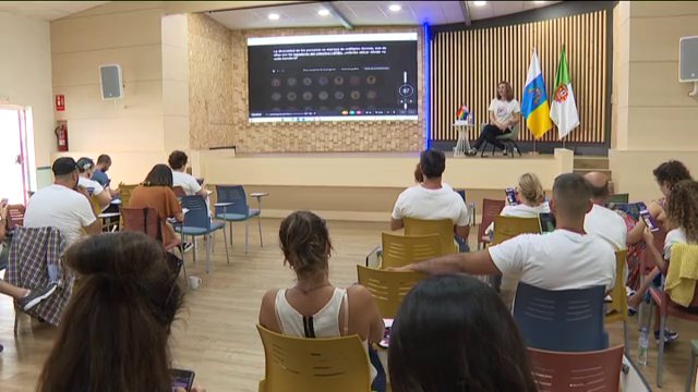 Erradicar la discriminación LGTBI en las aulas ha sido el objetivo de 60 profesores de Fuerteventura