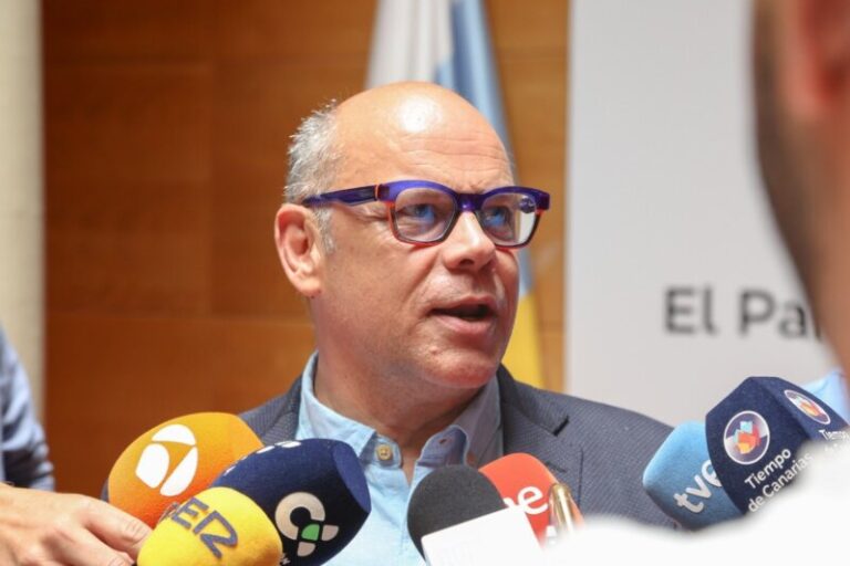 El próximo lunes se reanudan las negociaciones entre CC y PP para formar gobierno