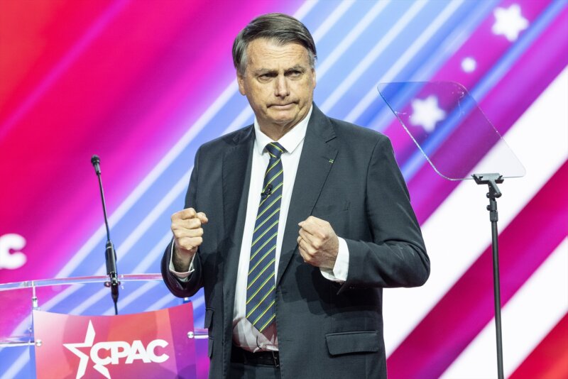 El juicio a Bolsonaro se pospone a falta de un voto de su inhabilitación