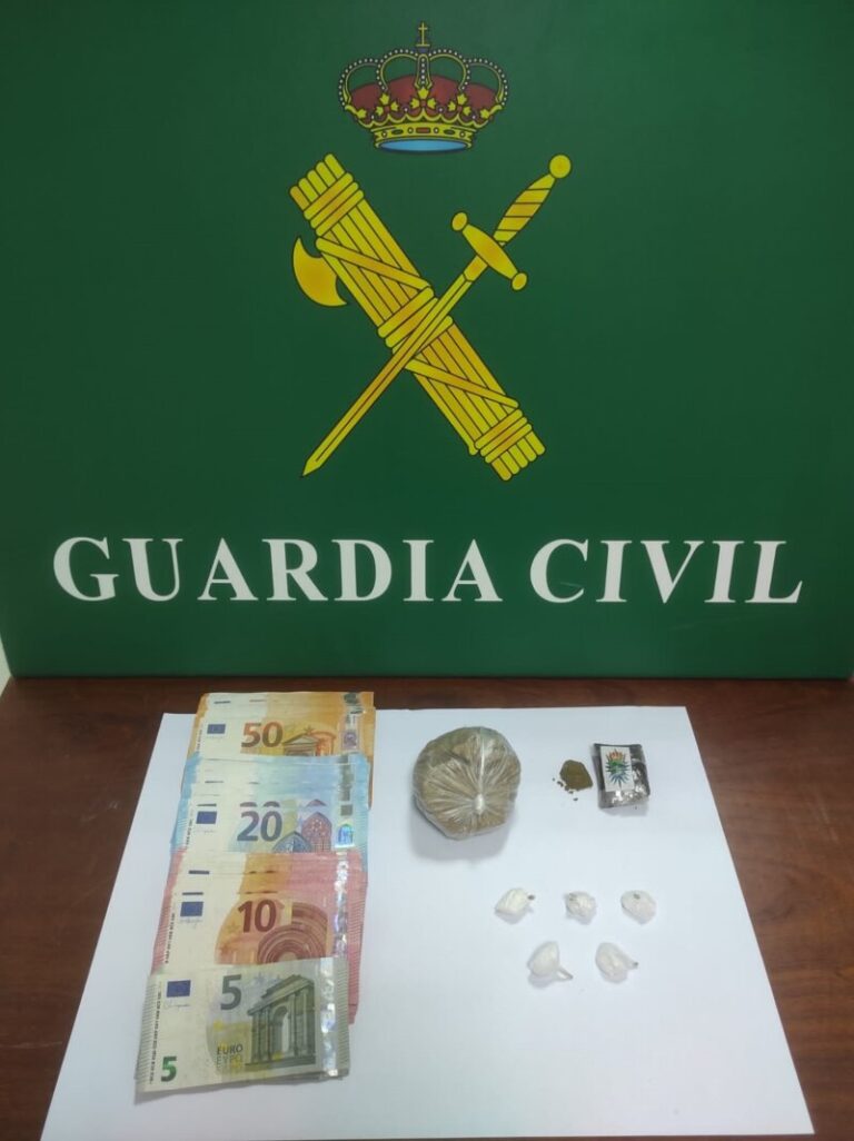 Detienen a un hombre e investigan a otros dos por tráfico de drogas en Fuerteventura