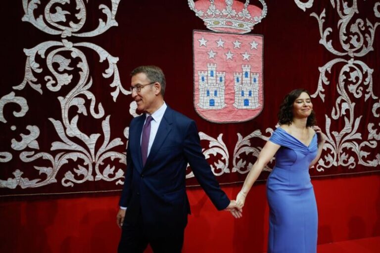 Ayuso (PP) preside Madrid y Fernández (VOX) las Cortes de Aragón