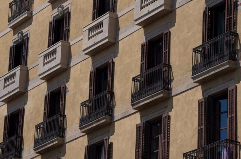 El precio de la vivienda en alquiler en Canarias sube un 14,6% durante el último año