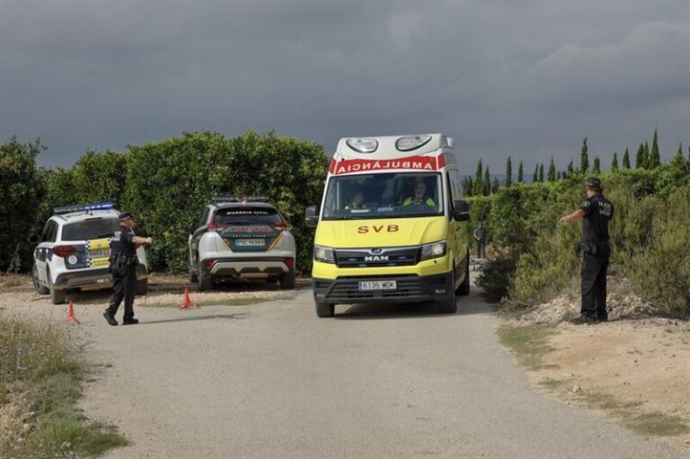 Varios heridos en la explosión de una pirotecnia en Vilamarxant en Valencia
