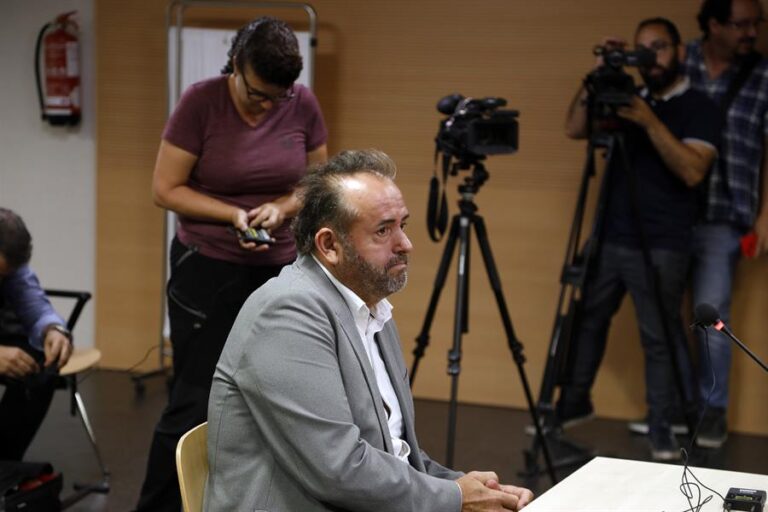 El contratista del ‘caso Cuarteles’ acepta un año de cárcel por fraude fiscal