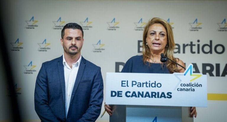 Valido reta a Sánchez «a mirar para Canarias después de negar el drama humanitario» en la ruta canaria