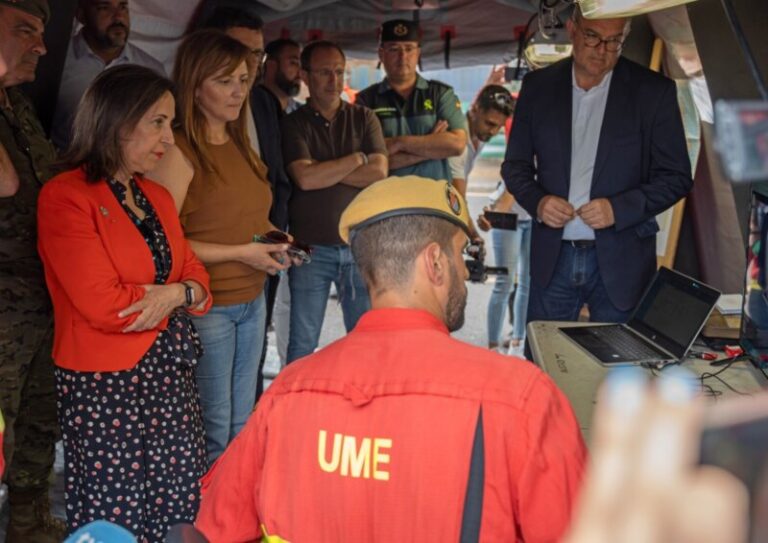 Robles ofrece su colaboración a La Palma