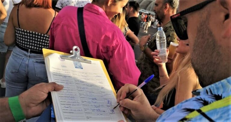 Recogidas 10.000 firmas para la Ley de Volcanes