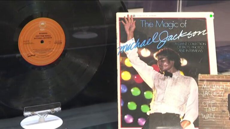 Una colección de Michael Jackson en el Nivaria Center, Tenerife