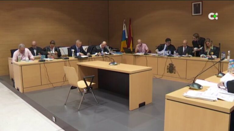 El abogado del SIC reconoce los impagos por horas extras