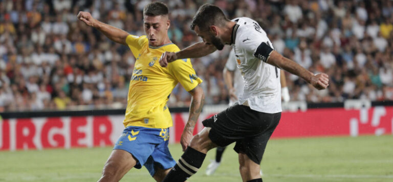 Álvaro Lemos rescinde con la UD Las Palmas