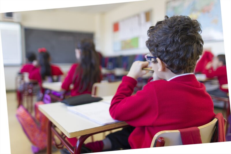 Los niños canarios quieren ser futbolistas y las niñas, profesoras, según un estudio