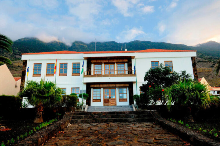 La Frontera anima a las familias a participar en el programa ‘Vacaciones en Paz’