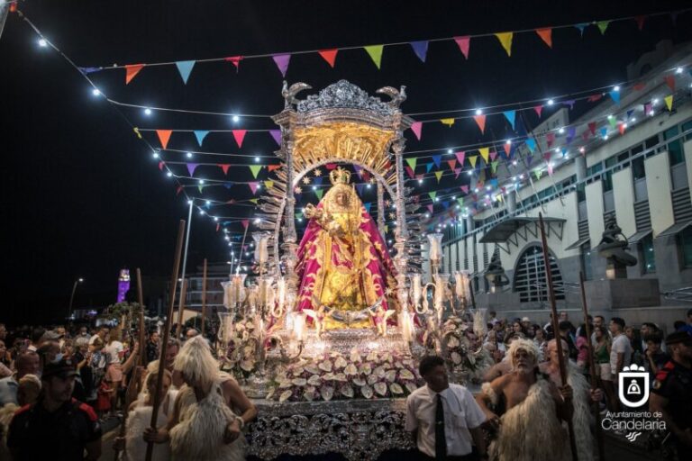 Canarias Radio acompaña a la Virgen de Candelaria en la ‘Noche de peregrinos’