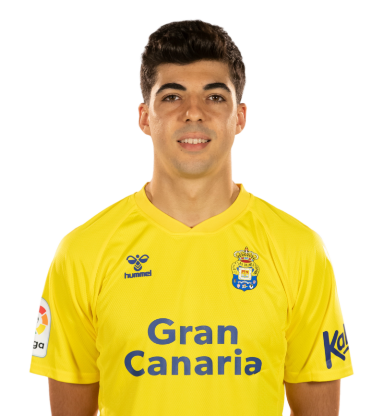 La UD Las Palmas renueva al central Enrique Clemente y lo cede al Racing de Ferrol