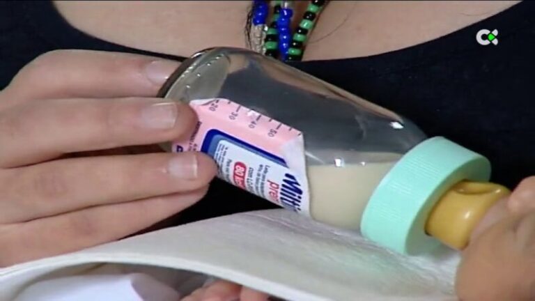 Realizan la primera donación de leche materna de Canarias