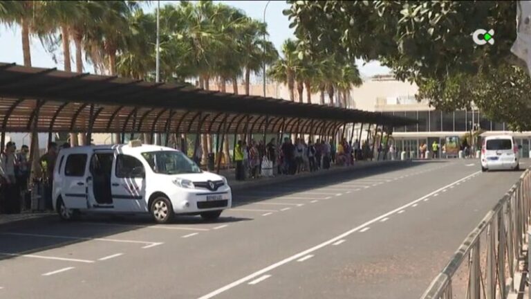 Los taxistas de Tenerife denuncian «problemas de convivencia» con Uber